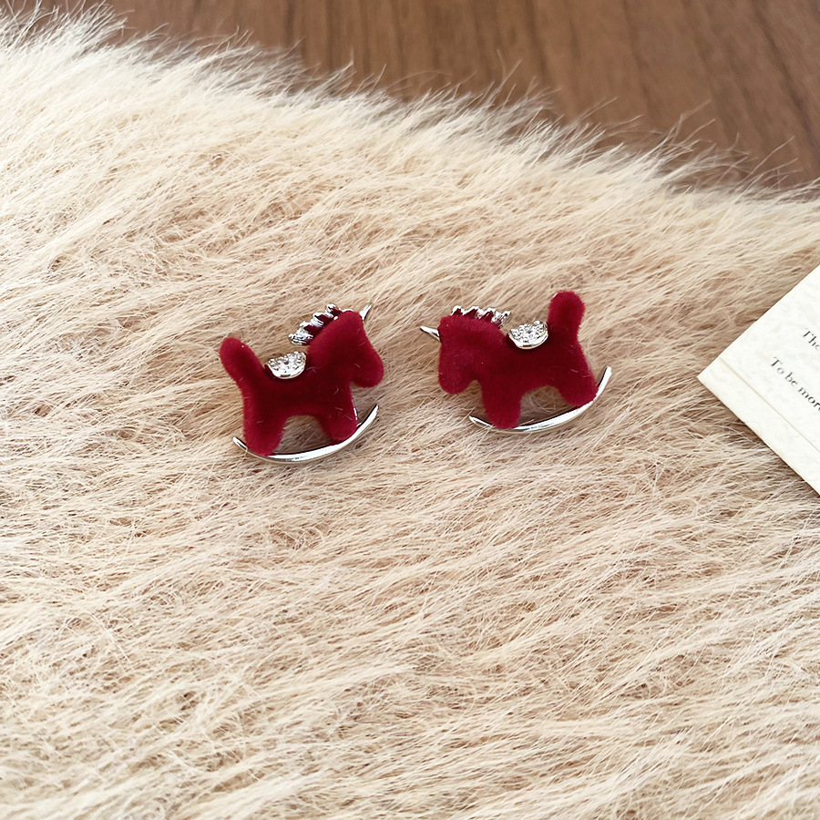 Oro verdadero eléctrico galvanis colgante de piedra pony pendientes collar ligero lujo nicho universal conjunto temperamento alta sensación de joyería mujer