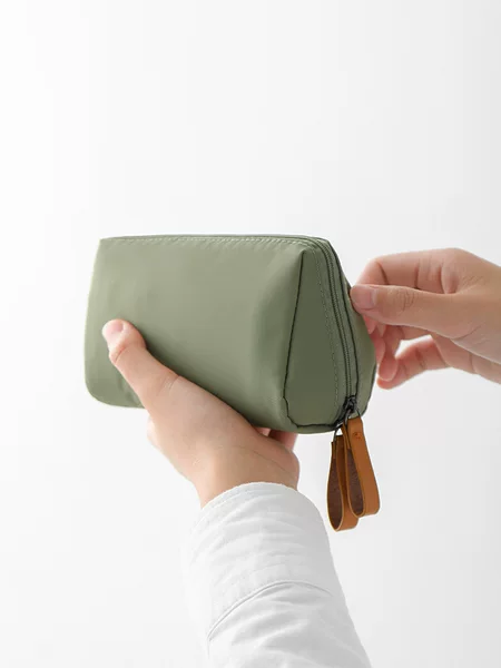 Cross-border Hot-selling Portable Korean Style Cosmetic Bag Simple Small Mini Red Envelope Travel Women Cosmetic Storage Bag