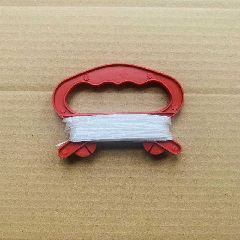 Kite wheel kite accessories small red wheel wire board Weifang manufacturers wholesale stall supply kite kidnapper balloon red wheel