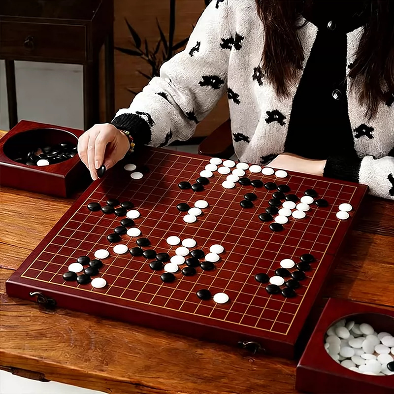 Go and Gomoku Set, Portable Foldable Wooden Board, Thickened Board with Pieces, Special for Children, Students, and Adults