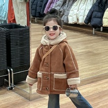 2023冬装女装韩版防风保暖麂皮绒单排扣皮毛一体连帽大衣外套