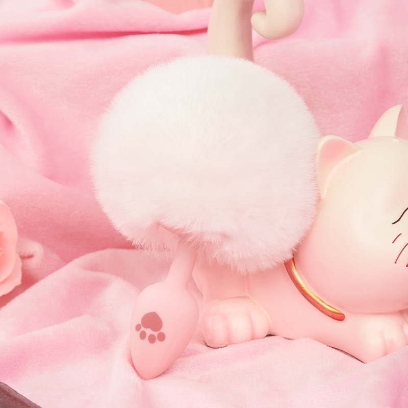 White Silicone Short Tail