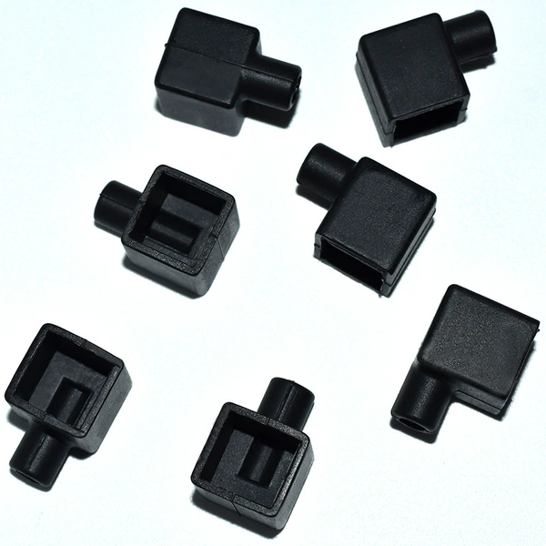 Black 1010 side outgoing silicone plug