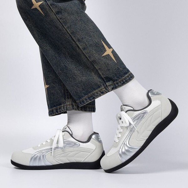 Fashionable universal GAT shoes for students