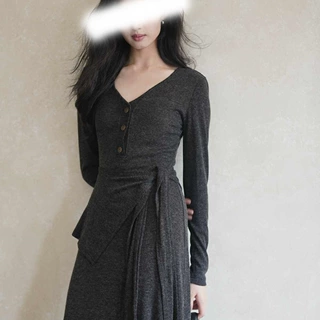 新款长留国风新中式极简花纱针织v领斜裁修身连衣裙女