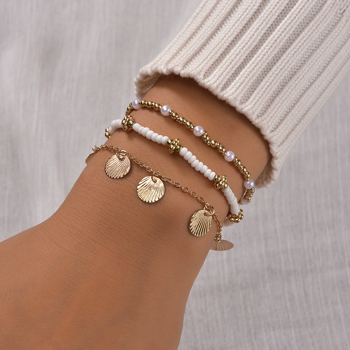 Fashionable metal pendant pearl, elastic ball with beads, bracelet, set, simple and elegant design, 3 piece set