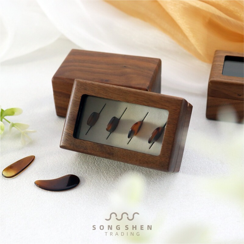 Guzheng Pick Storage Box, High-End Musical Instrument Accessory Display Box, Solid Wood Guitar Pick Small Wooden Box with Window Guzheng Pick Storage Box, High-End Musical Instrument Accessory Display Box, Solid Wood Guitar Pick Small Wooden Box with Window
