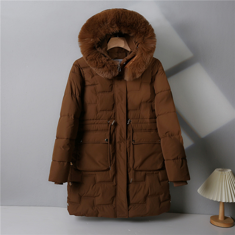 Ropa de algodón para mujeres de invierno largo nuevo cuello de cabello grueso con capuzas de moda de algodón delgada amiga de la moda de abrigo de algodón
