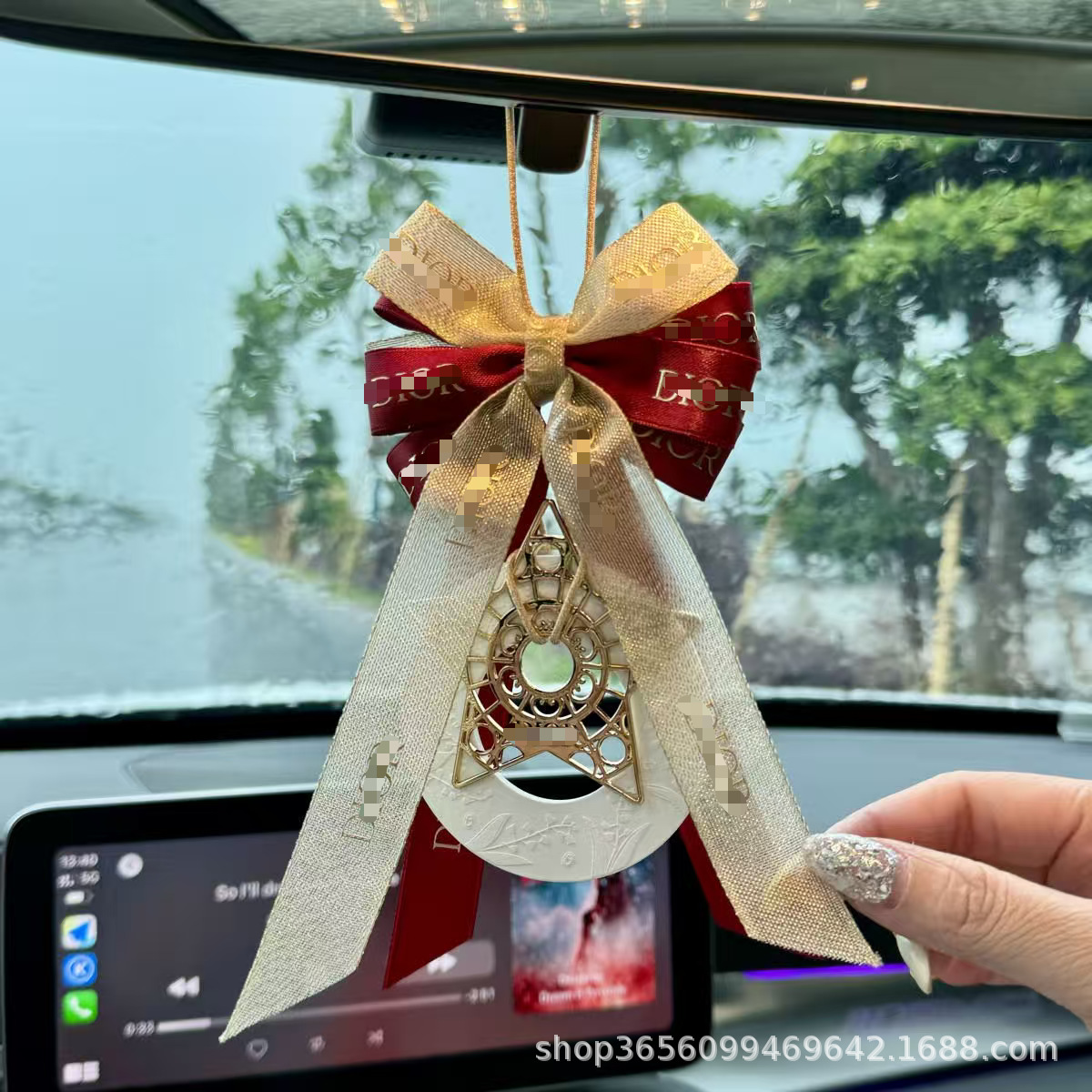 Luxury Star Car Hanging Ornament with Ribbon, Lucky Star Car Pendant, Aroma Diffuser Stone, Car Hanging Decoration, Fragrance Aromatherapy