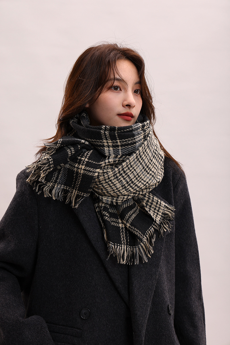 Couple Winter Thickened Versatile Student Giving Boyfriend Birthday Gift 2024 New High end Luxury Scarf_voghion.com