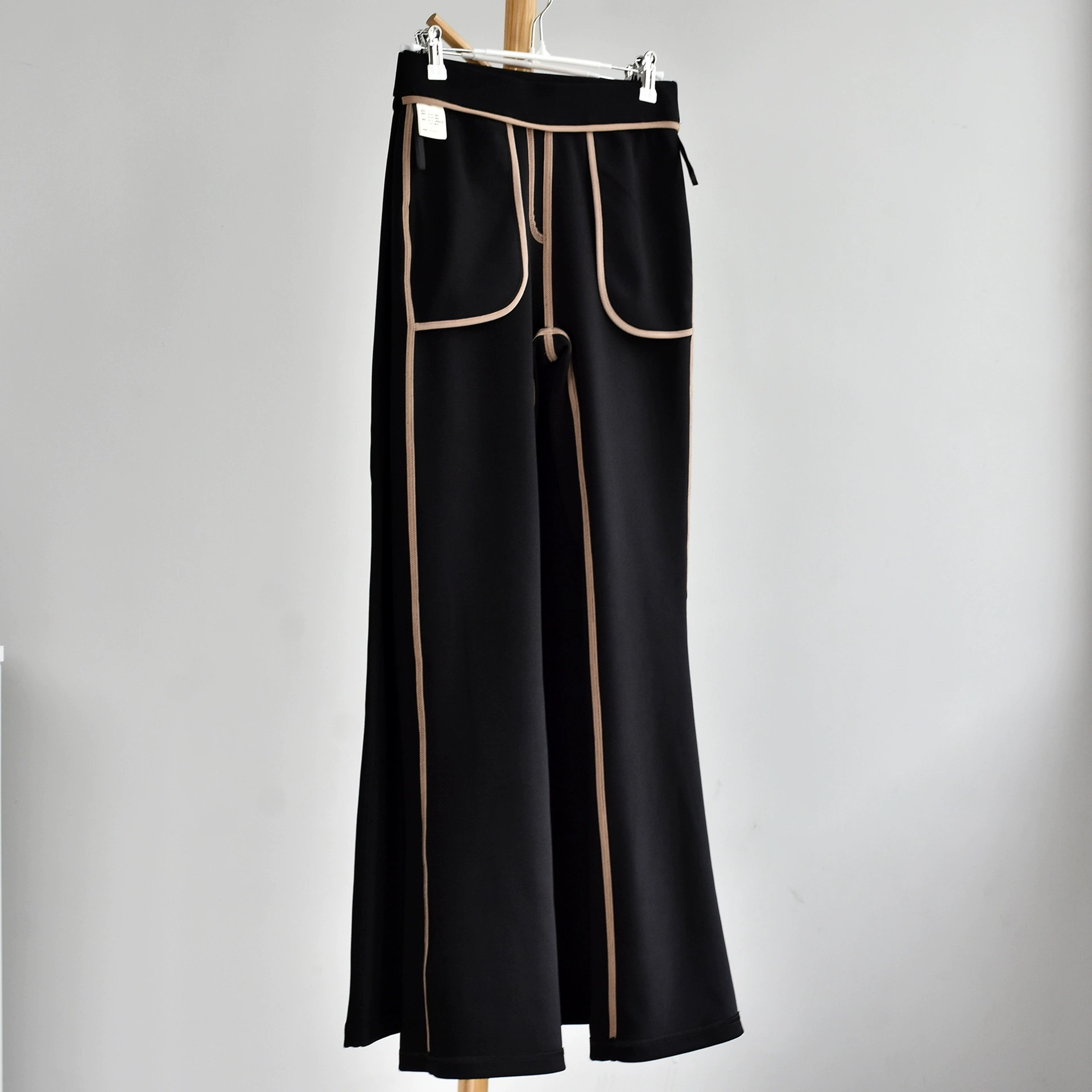 [Song свободные брюки с ботиком] Осенние женские новые черные слегка расклешенные брюки с высокой талией, повседневные женские брюки