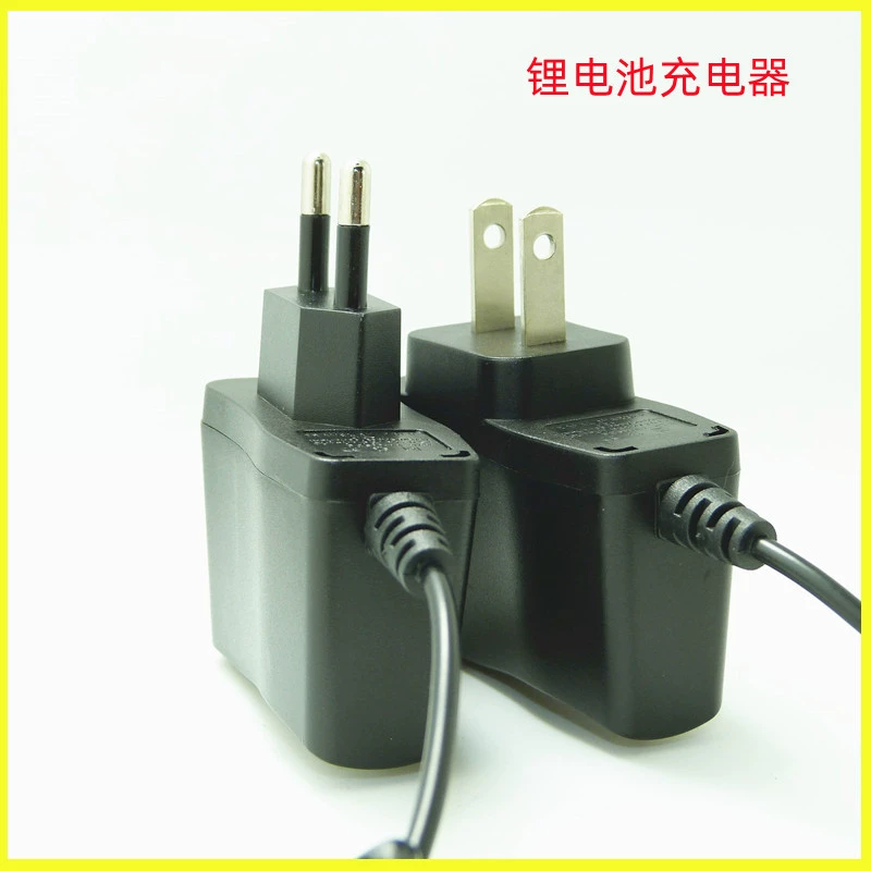 Трансграничное зарядное устройство 18650 3,7 В налобный фонарь Универсальное зарядное устройство для литиевых батарей красный и зеленый поворотник самостопа