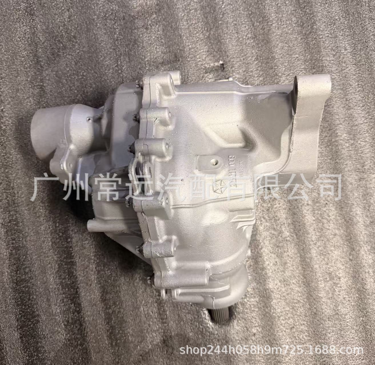 Cross-border exclusive supply of Jeep Cherokee transfer case 68307402AH/68282446AA suitable for Jeep assembly