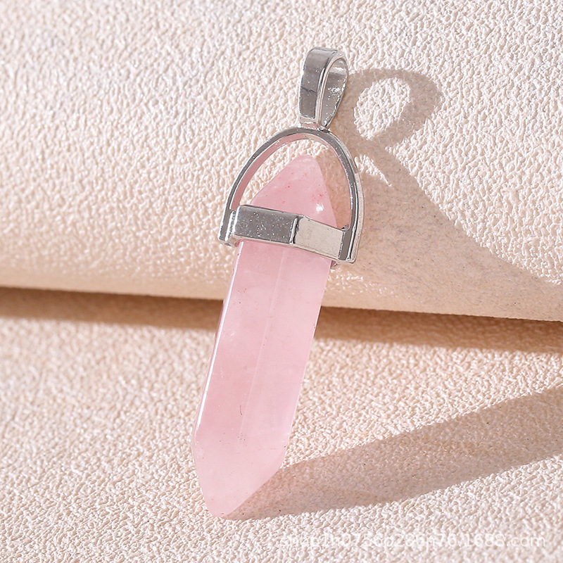 Venta caliente transfronteriza piedra natural amatista cristal rosa colgante de columna hexagonal collar de bala de doble punta colgante único al por mayor