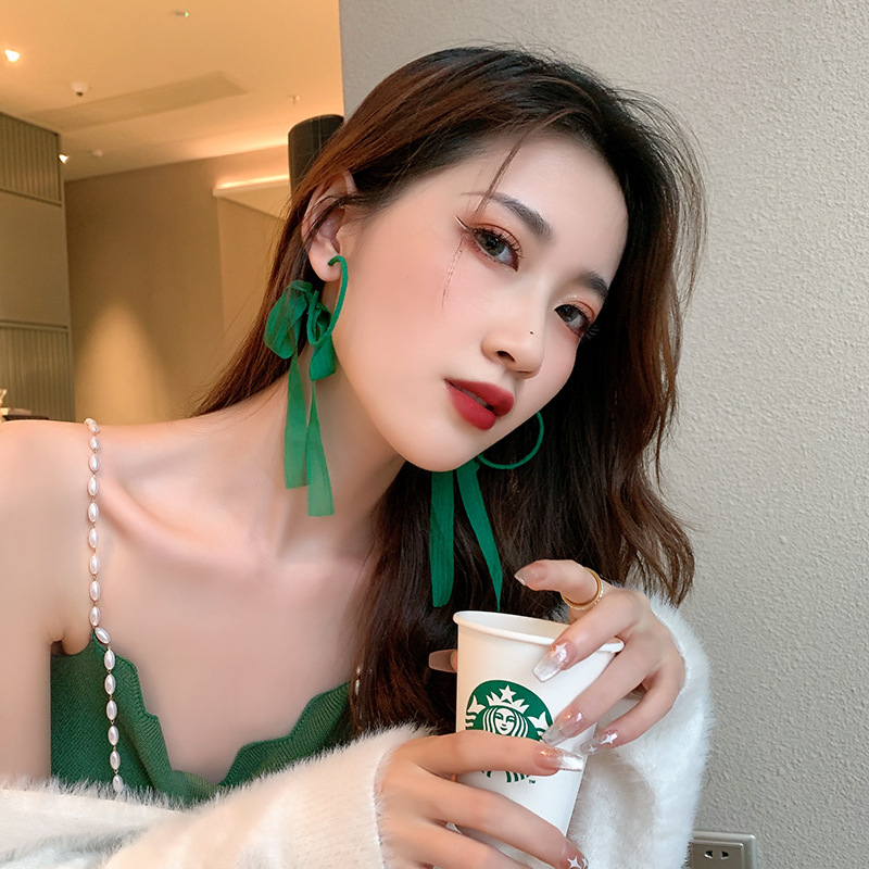 Retro Green Bow Ribbon Earring Earrings European And American Earrings Women Wholesale display picture 9