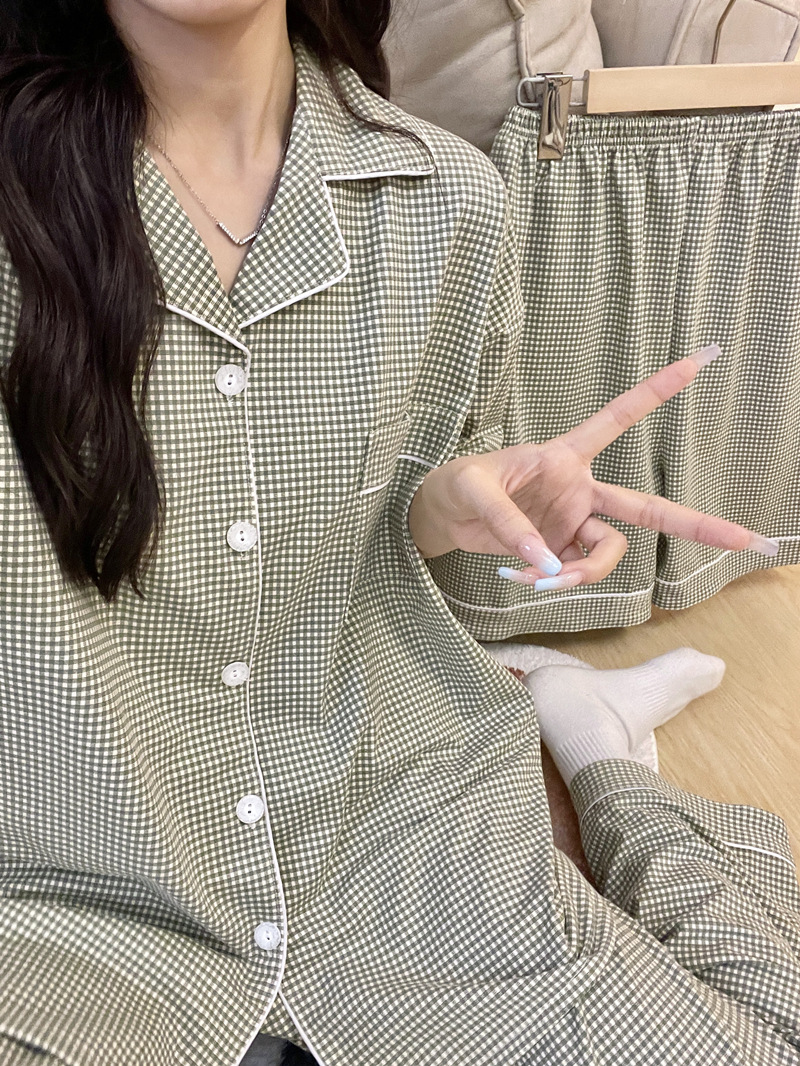Chateau en vivo explosivo pijama de verano no impreso buen producto cuadrado pantalones de manga corta estilo coreano ropa doméstica de mujer