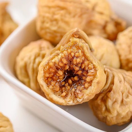 Turkish specialty dried fruit 100g dried fruit snacks soft glutinous Big Fig casual snacks wholesale