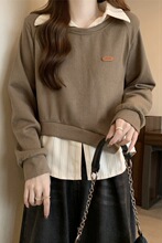 胖特大码斤假两件领正肩卫衣女春秋不规则条纹拼接上衣