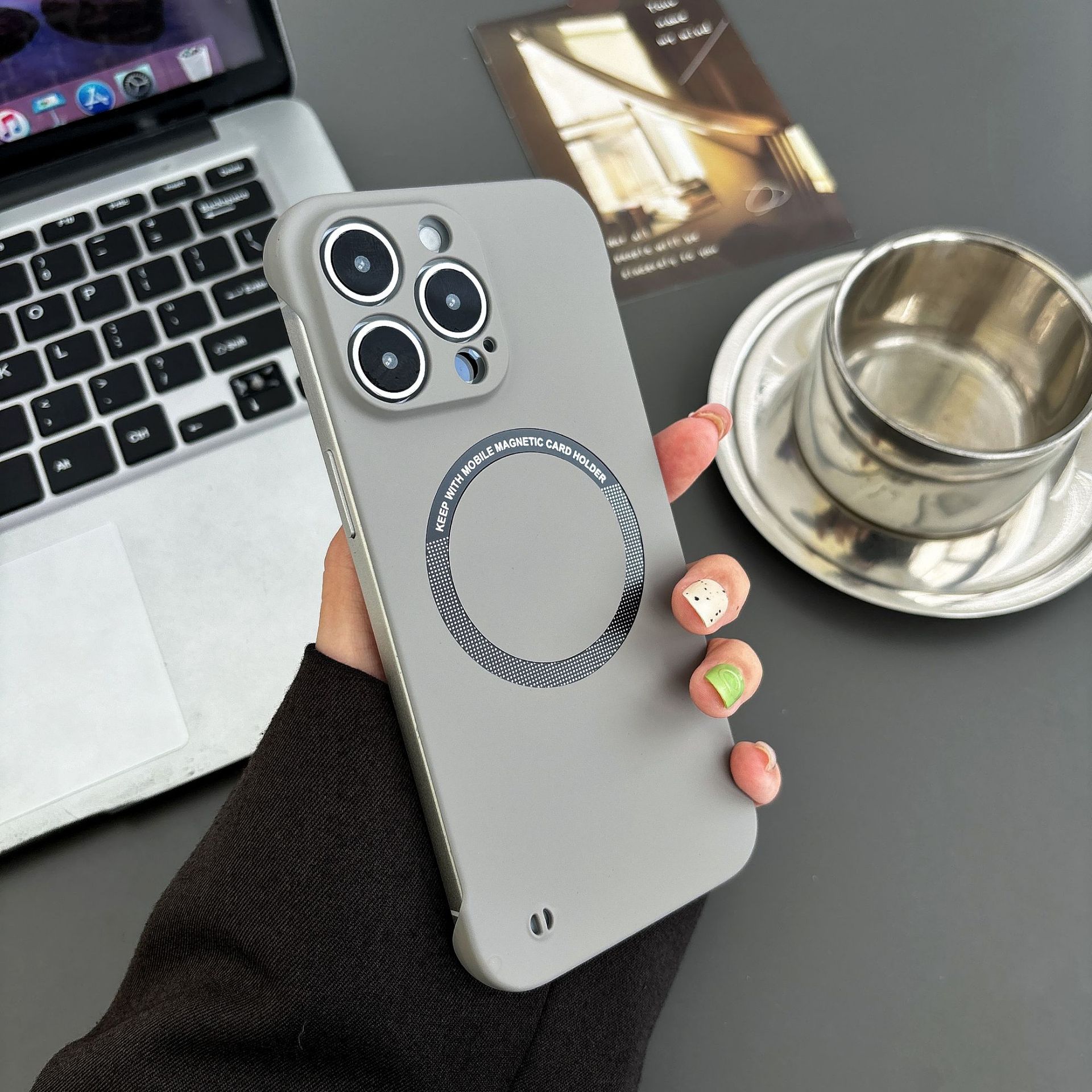 Ultra-thin borderless (grey)