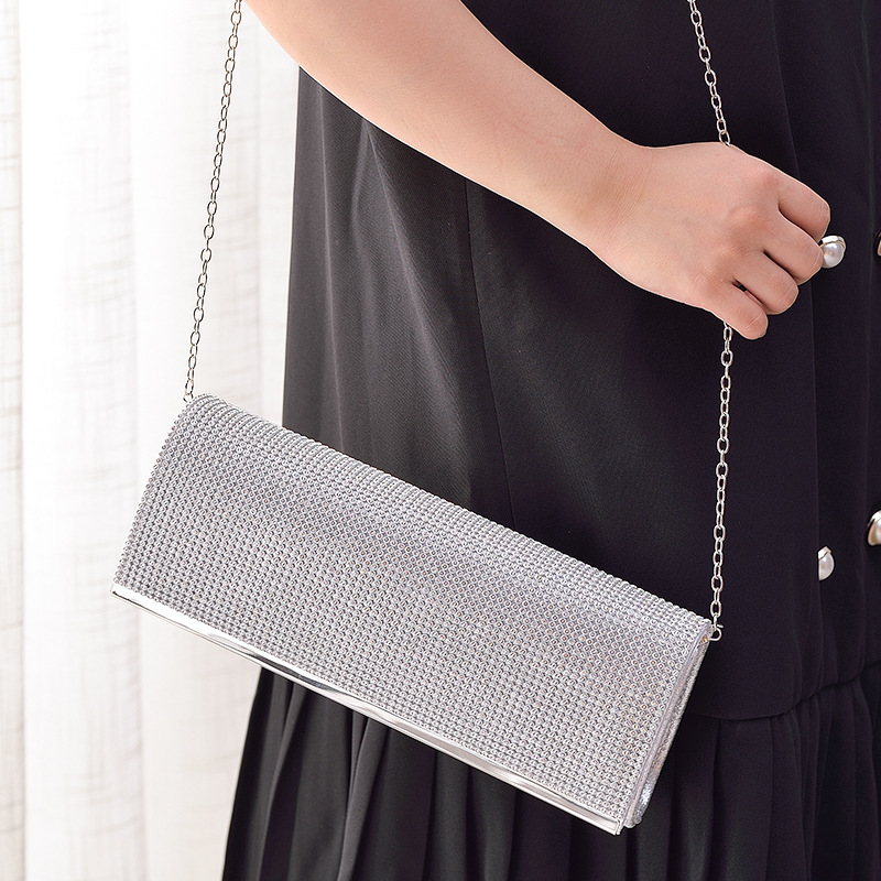 Bolso de noche de diamantes de imitación creativo partido embrague europeo y americano retro banquete bolso hecho a mano de las mujeres bolsa de suministro transfronterizo