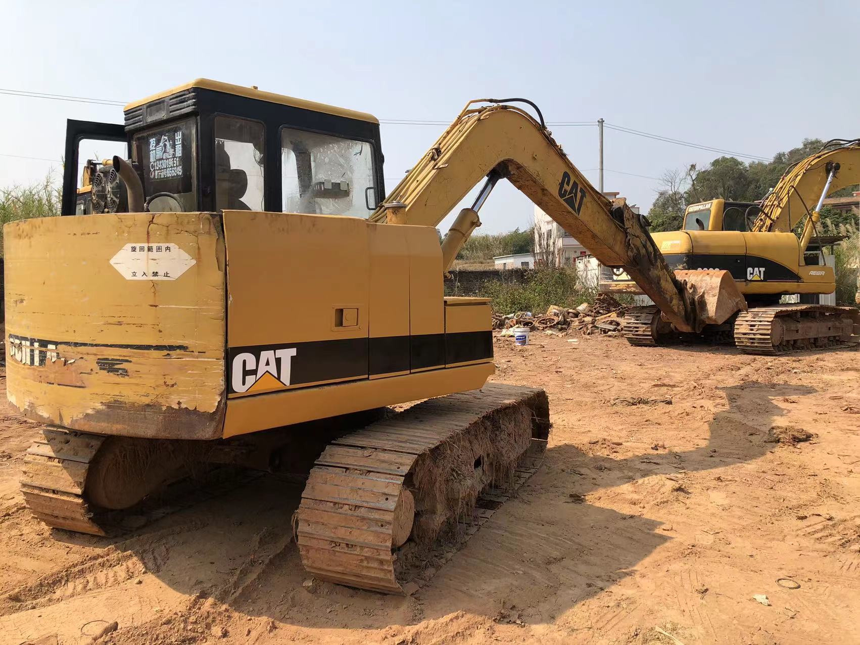 出售二手卡特70B挖机，卡特70，CAT70B