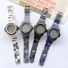 厂家直供新款迷彩电子手表学生户外多功能运动时尚地球防水电子表