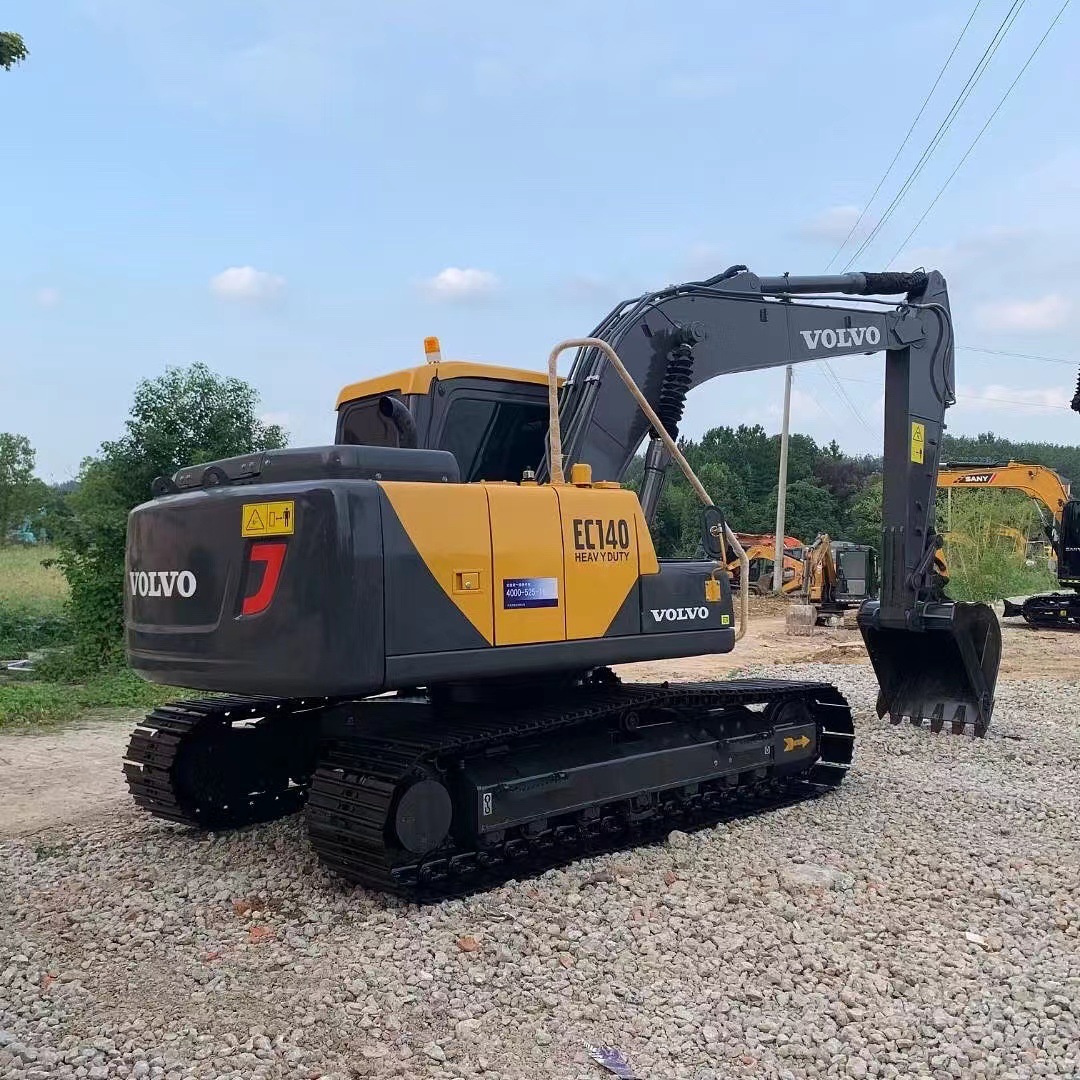 Comprar en el país y en el extranjero de segunda mano Volvo140 Komatsu130 doméstico 120 cart 320 precio de excavadora