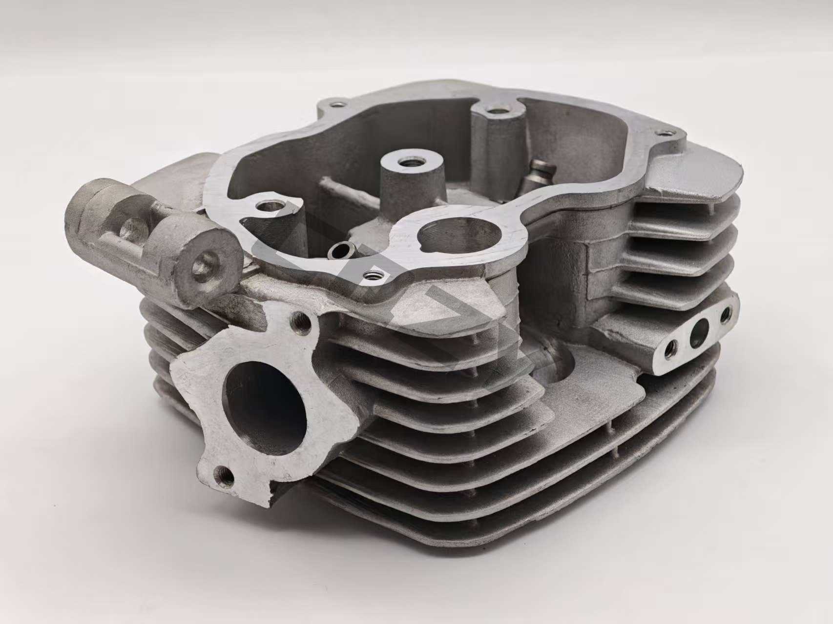 Motorcycle Accessories Cylinder Head Assembly Cg200 Cylinder Head Euro 2 M10 Painted Cylinder Head