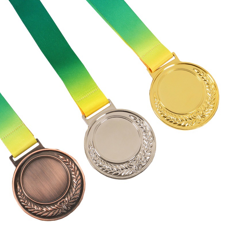 Metal caliente deportes medalla maratón ciclismo corriendo pie baloncesto Medalla de Honor competencia conmemorativa trofeo creativo