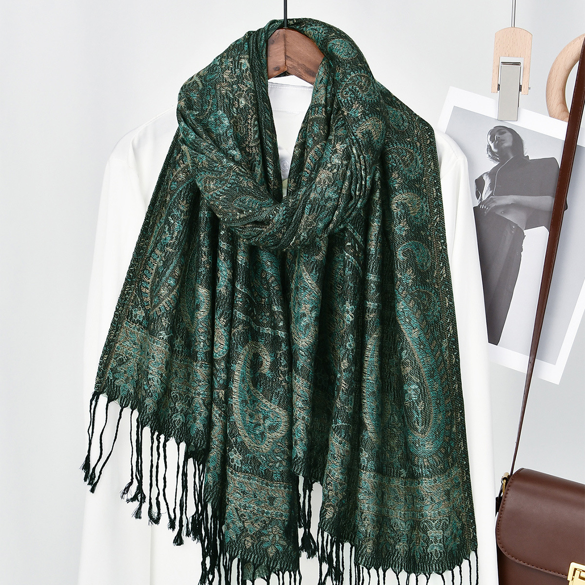 Women's Casual Ethnic Style Solid Color Polyester Scarf display picture 2