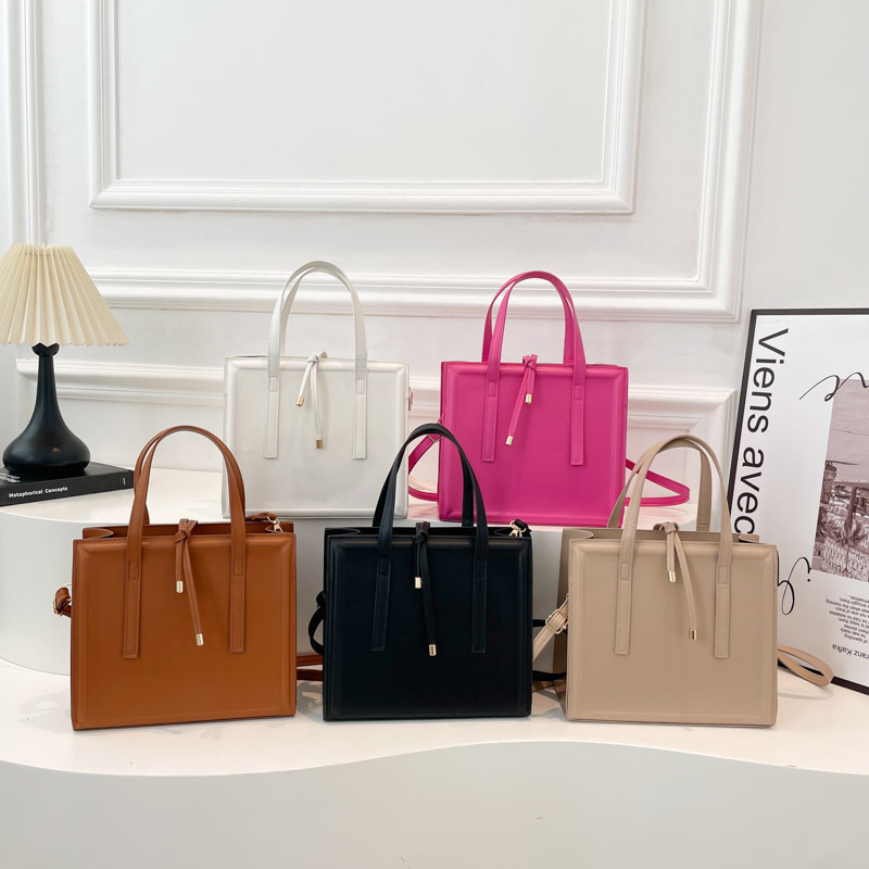 Nicho de diseño de moda bolso de mano de mujer maletín de gran capacidad para viajar al trabajo bolso de hombro de estilo minimalista coreano