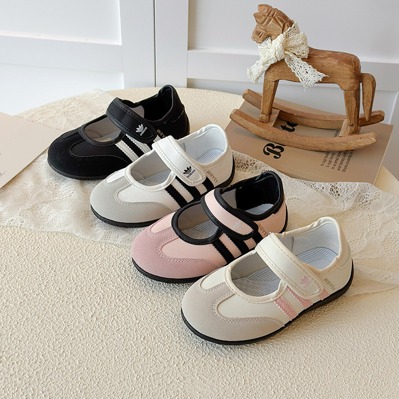 Children's casual sneakers for leisure