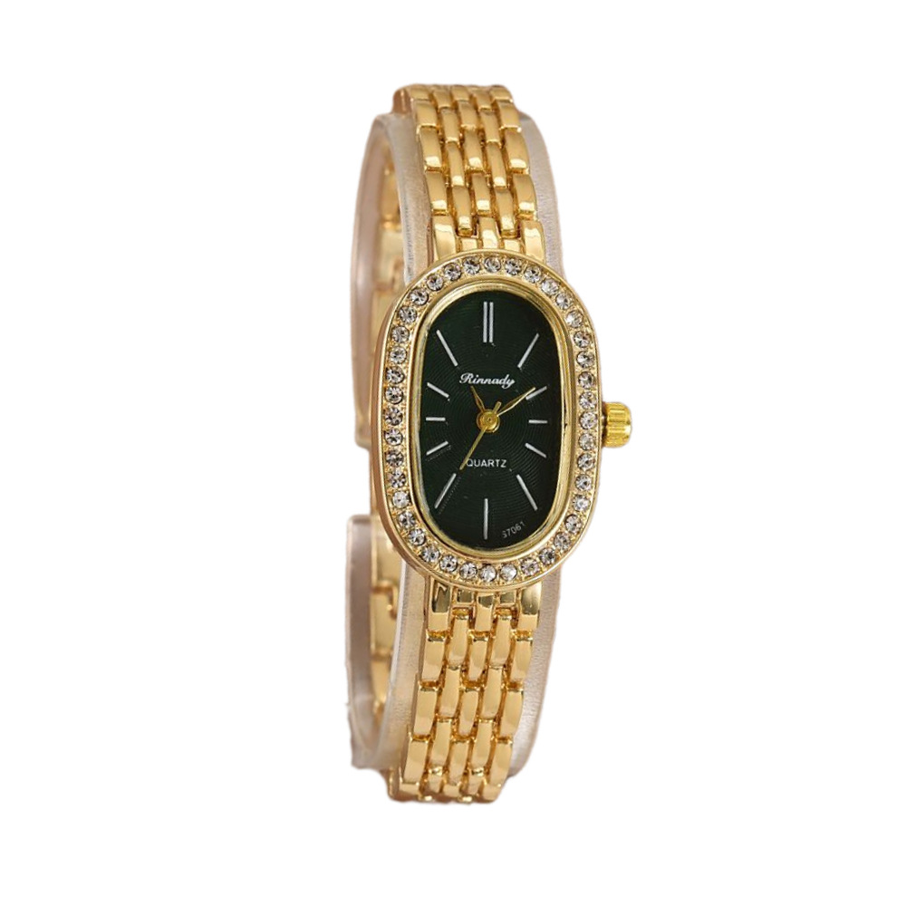 Nueva chica de estilo coreano temperamento pequeño cuadrado brazalete de diamantes temperamento de moda cinturón de acero para mujer reloj de cuarzo para mujer