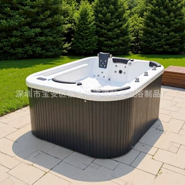 桑拿浴箱;浴缸;淋浴房