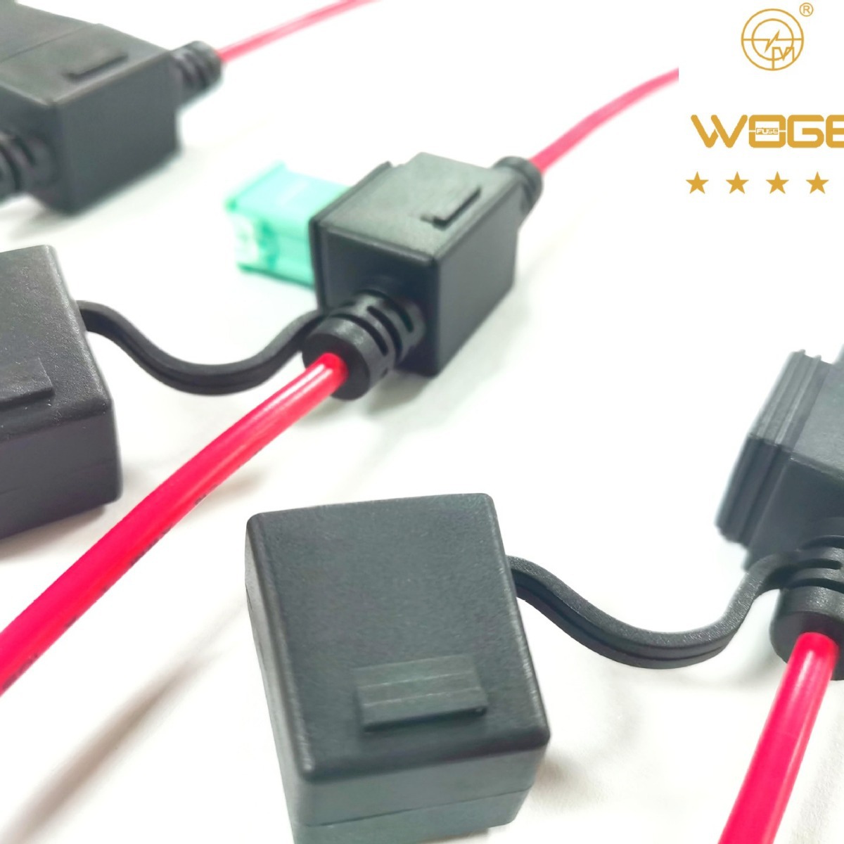 1xFHJC1002G  SBAF-NMF-H101保险丝座防水内联ATO 58V 20A-60A中