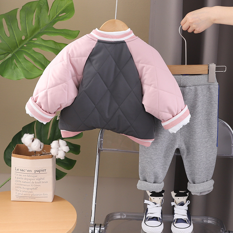 Conjunto de 3 piezas de ropa de invierno con dibujos animados, de terciopelo grueso, para bebé de un año, a la moda_voghion.com