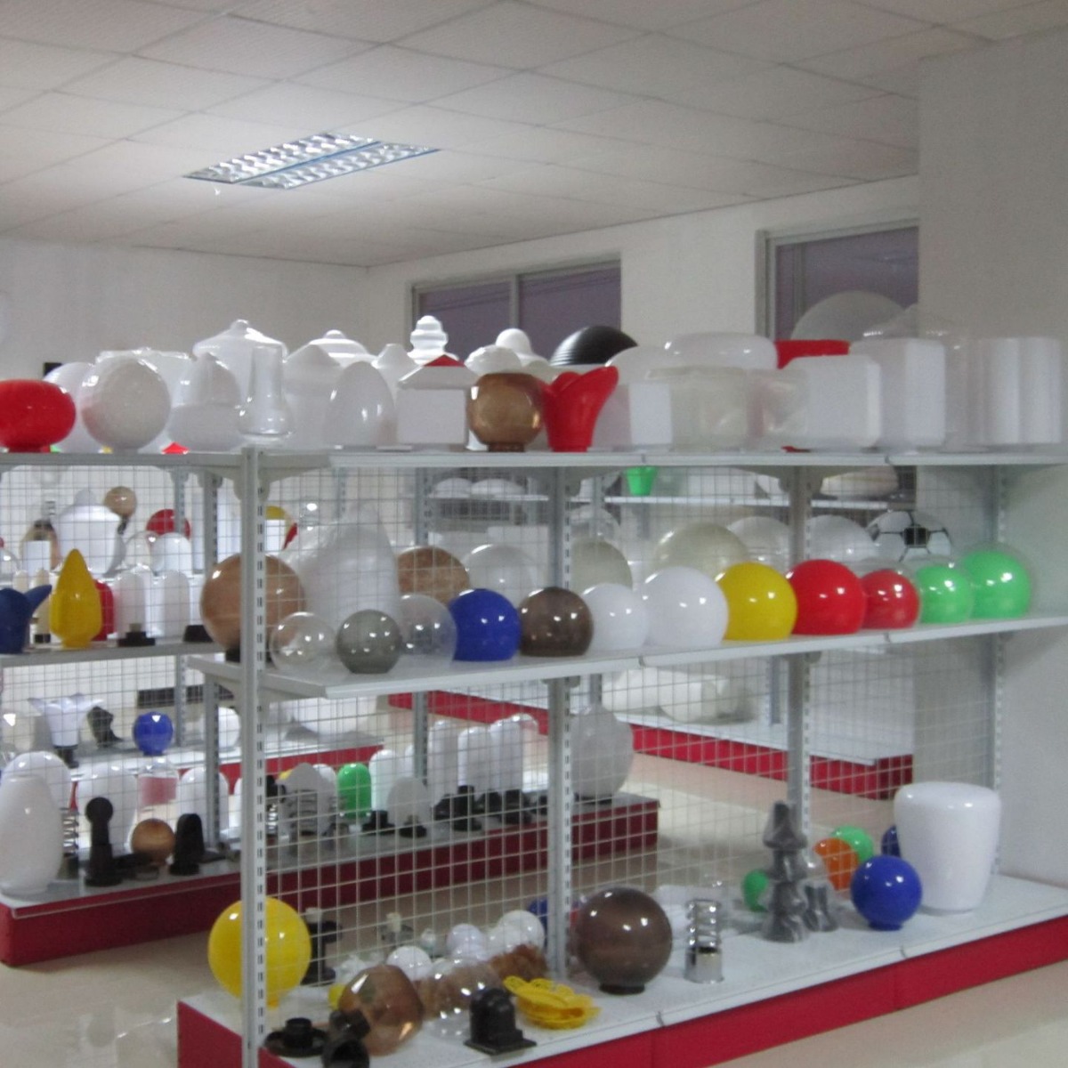 볼 전등 그늘 PMMA 아크릴 볼 PC 중국 구형 플라스틱 전등 그늘 안뜰 조경 조명