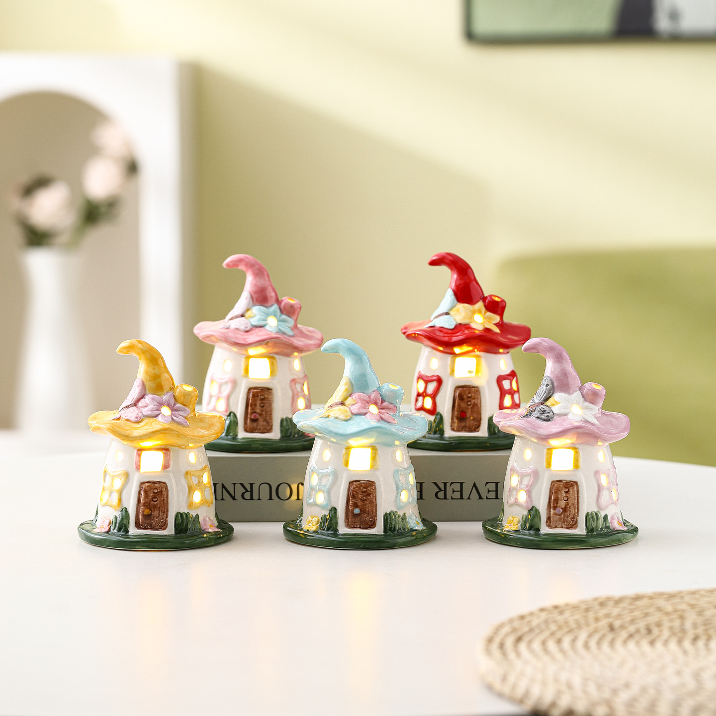 Ceramic Magic House Ins Style House Night Light Bedside Atmosphere Girl Best Friend Birthday Gift Decorative Ornaments