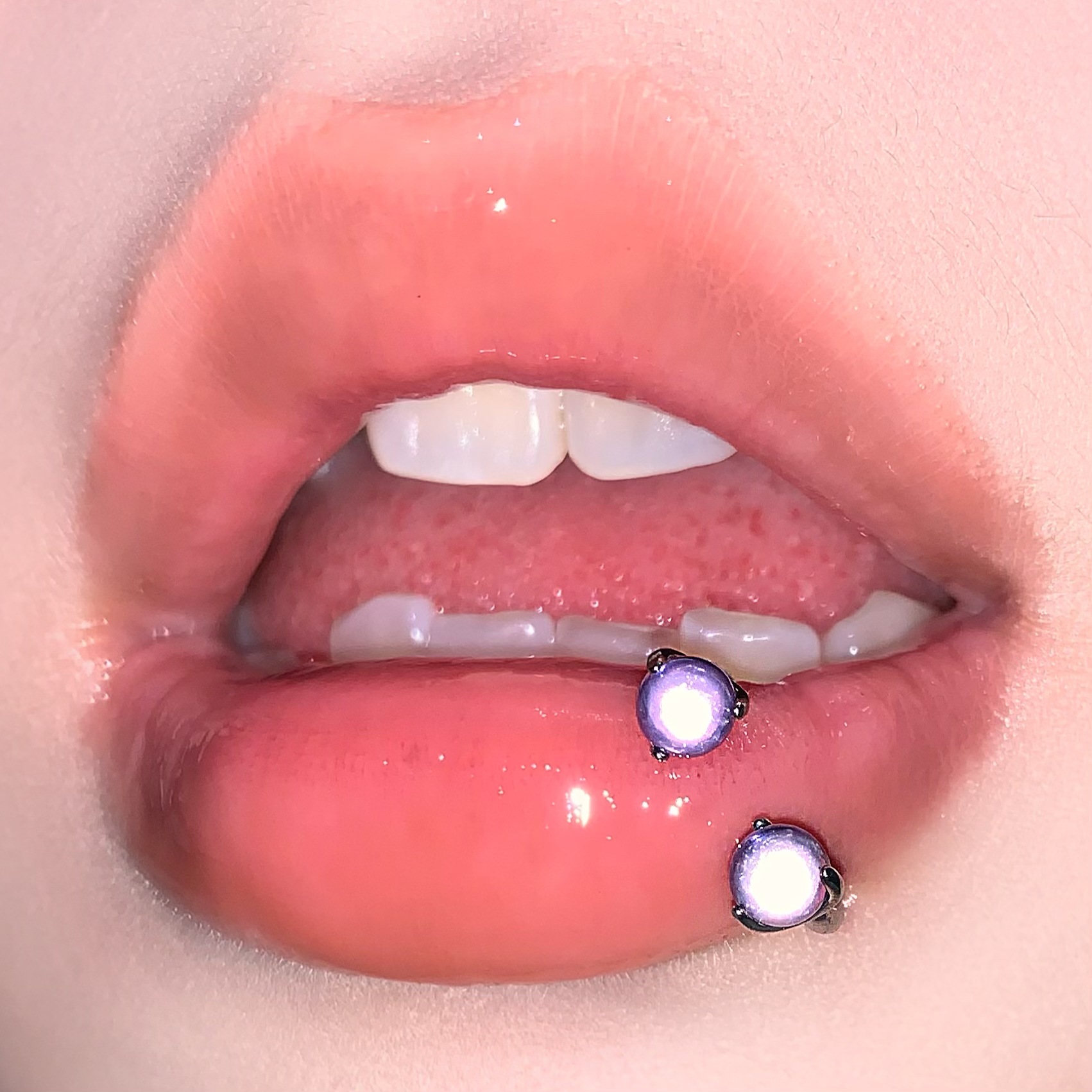 Three-Claw Round Bead Titanium Steel Lip Ring Punk Ear Bone Nail Internally Threaded Flat Bottom Hot Girl Piercing Jewelry detail image 8
