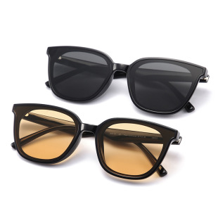 ��ɫī�RŮ�ķ���߼���ins2025�¿�̫��R�з����⾀�ڿ�lilit