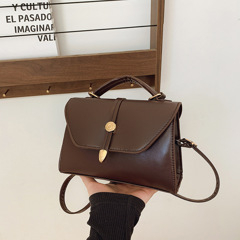 Retro universal sophisticated handheld fashionable one-shoulder bag