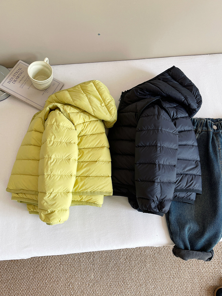 Wind Valley 2025 invierno nueva ropa infantil coreana de color sólido chaqueta de plumón caliente para niños chaqueta de aire exterior universal