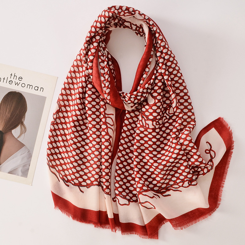 Nuevo todo fósforo suave algodón y lino sensación bufanda línea roja tejida flor Impresión de viaje protector solar playa toalla chal