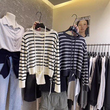 广州十三行高货爆款~简约时尚百搭圆领长袖针织开衫女配包包上衣