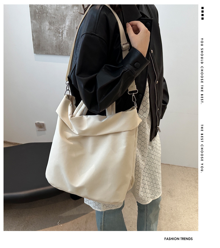 New casual nylon fashion solid color 2024 large-capacity solid color tote canvas crossbody single-shoulder hand-held Tote bag details Picture