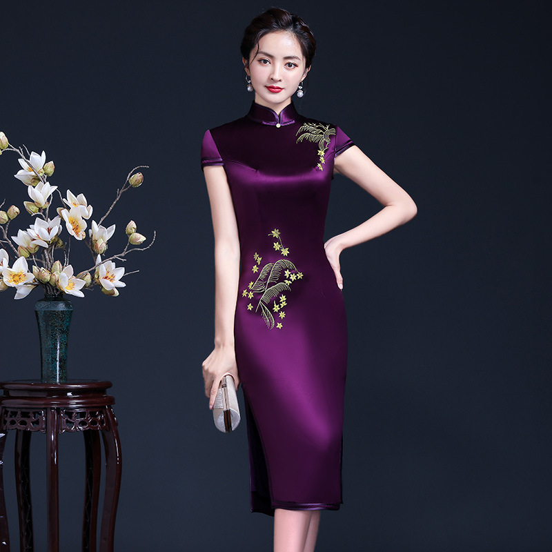 Happy Mother-in-law Dress Cheongsam Women's 2021 New Mid-length Dress Embroidered Wedding Slim-fit Dress Summer Purple
