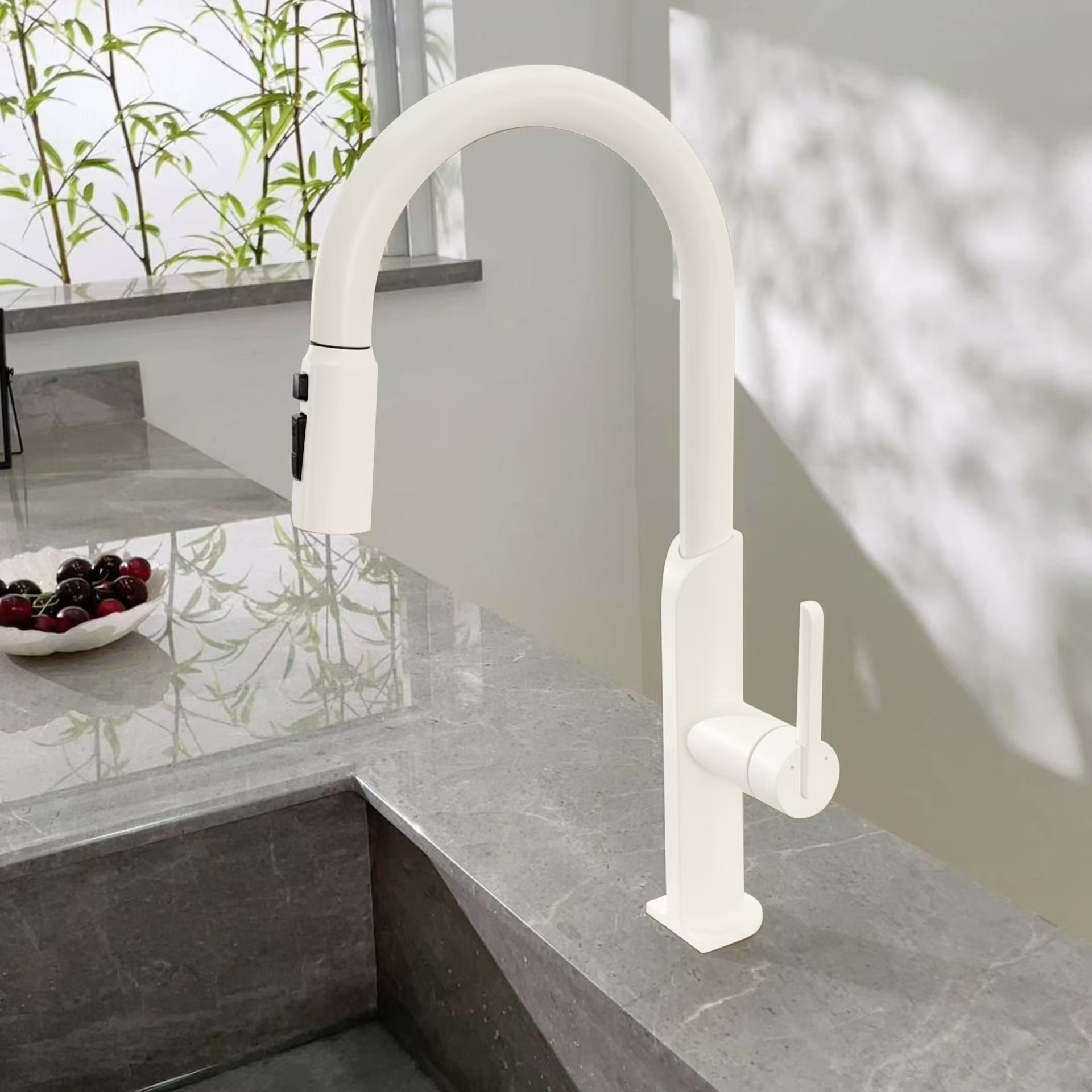 Pistola gris agua fría y caliente girando y tirando del grifo del fregadero girando y tirando del grifo del fregadero de varios engranajes