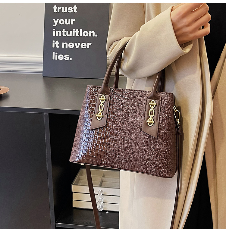 Handbag Women's New Western Style Shoulder Bag Large Capacity Commuter Crossbody Bag PU Leather Crocodile Pattern Bag Women's bag_voghion.com