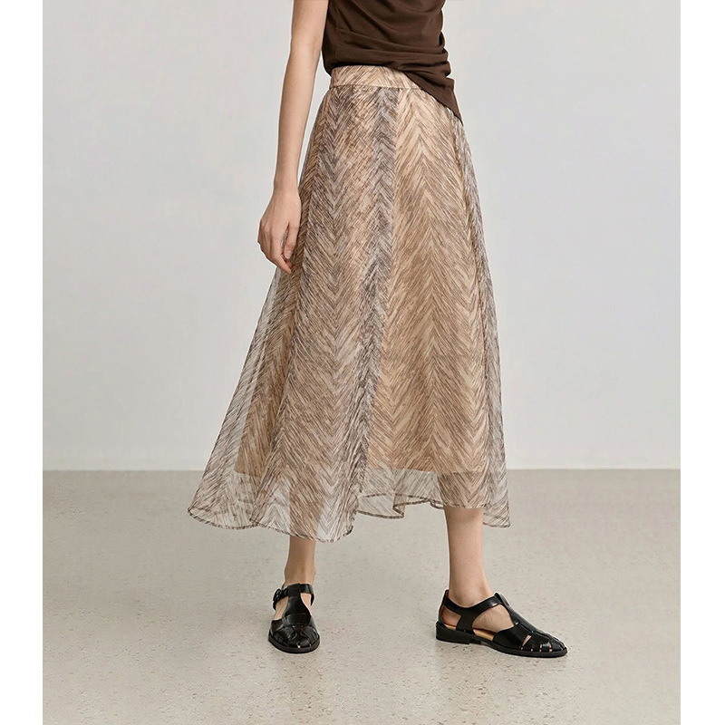 Fashionable Retro-Style Printed Skirt for Women, 2026 Summer High-Waisted, Elegant and Versatile A-Line Long Skirt with a Flowy Feel Fashionable Retro-Style Printed Skirt for Women, 2026 Summer High-Waisted, Elegant and Versatile A-Line Long Skirt with a Flowy Feel