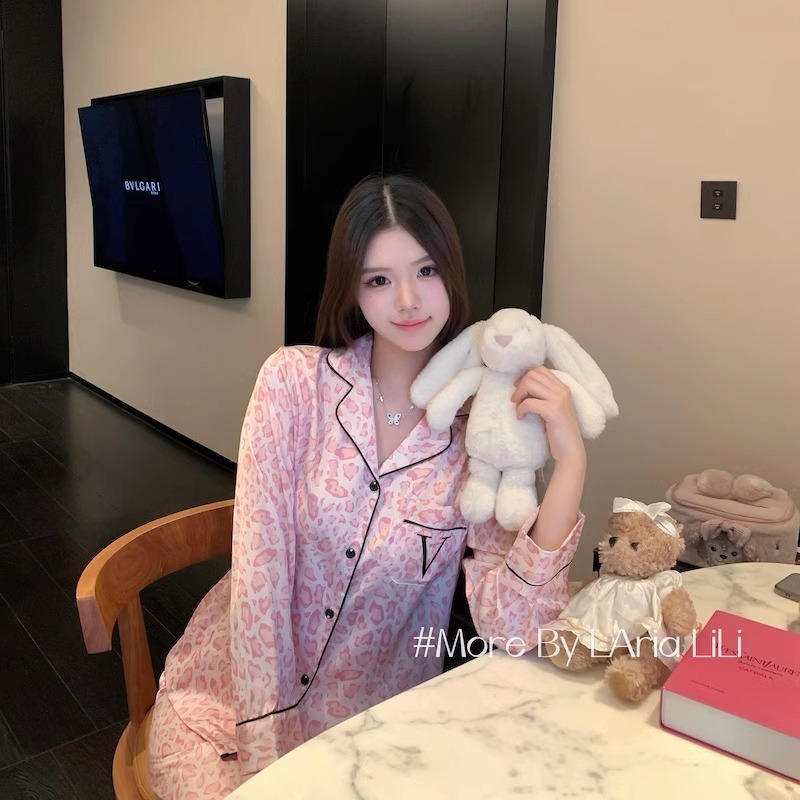 粉色豹纹V睡衣女仿真丝丝绸春秋冬长袖长裤简约高级家居服套装|undefined